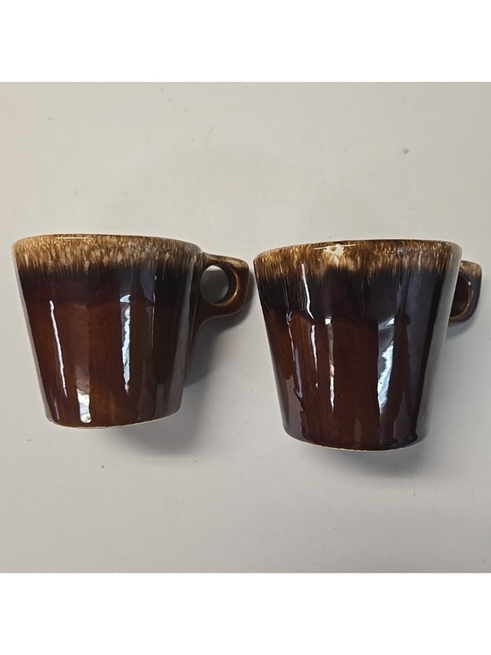Set Of 2 Vintage Hull Pottery Brown Drip Glaze Coffee Mugs Oven Proof USA Cups